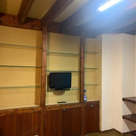 Apartment Studio Et Parking Prive A 2 Minutes Du Lac D'annecy *