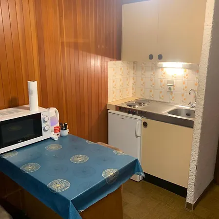 Apartment Studio Et Parking Prive A 2 Minutes Du Lac D'annecy